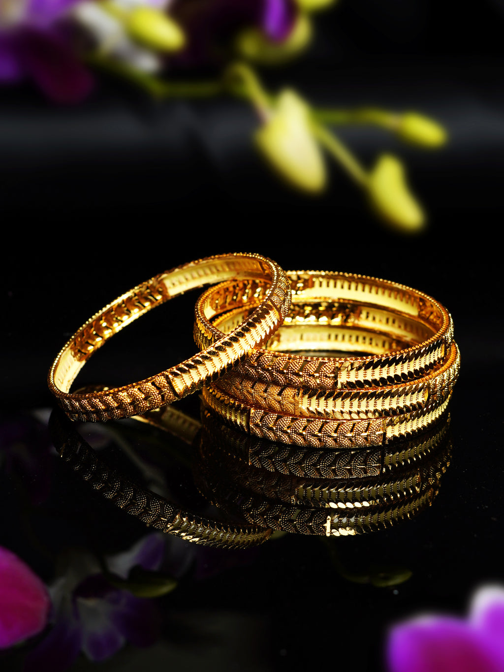 Leaf Cutwork Gold Bangle Set