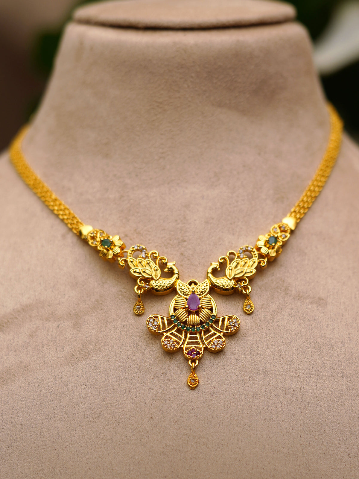Peacock Bloom Green Accent Necklace