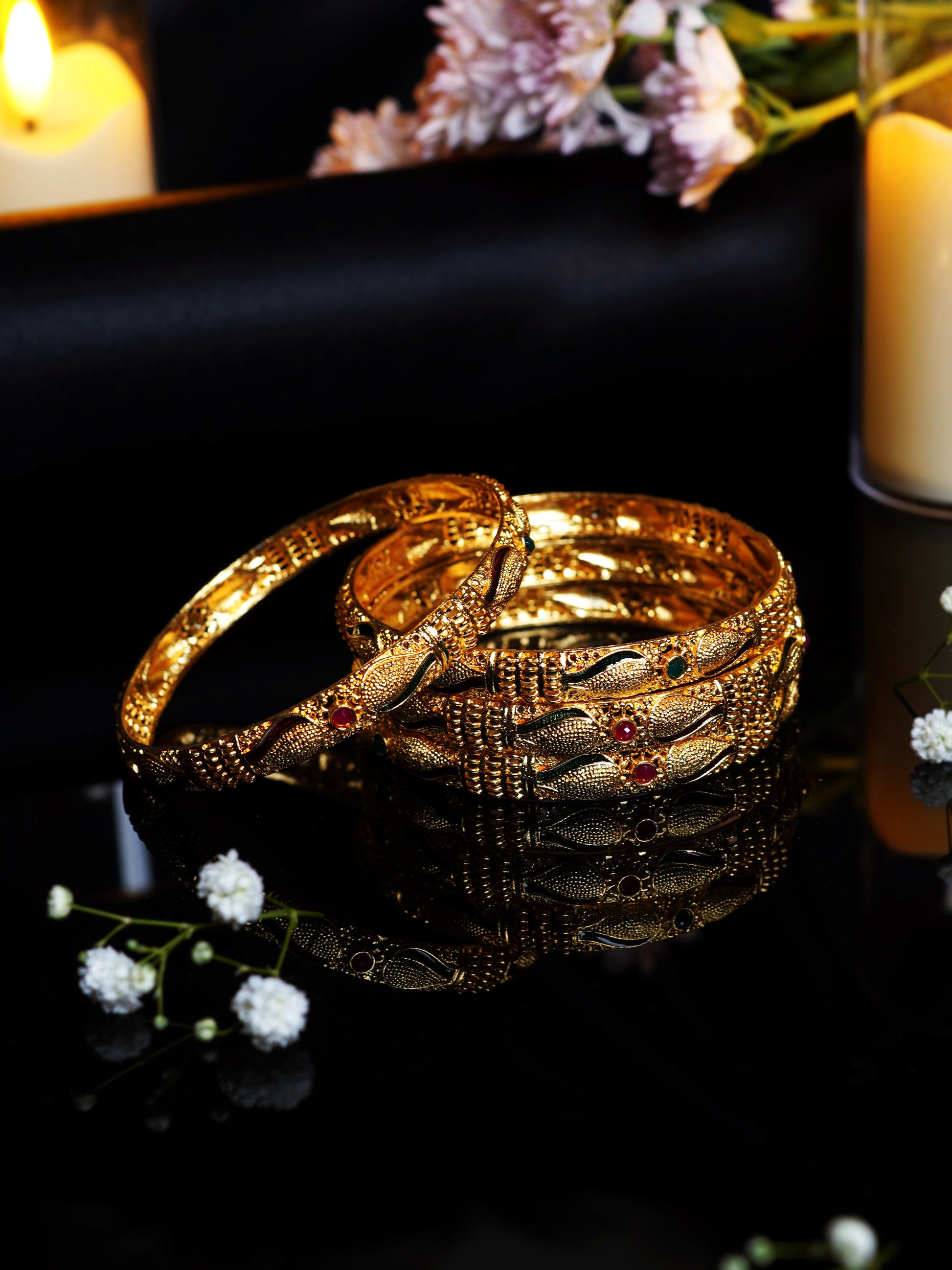 Antique Leaf Design Gold Bangle Set