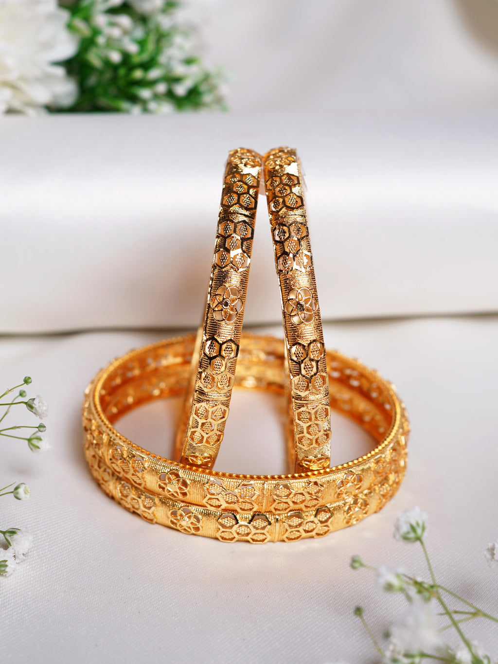 Floral Honeycomb Gold Bangle Set