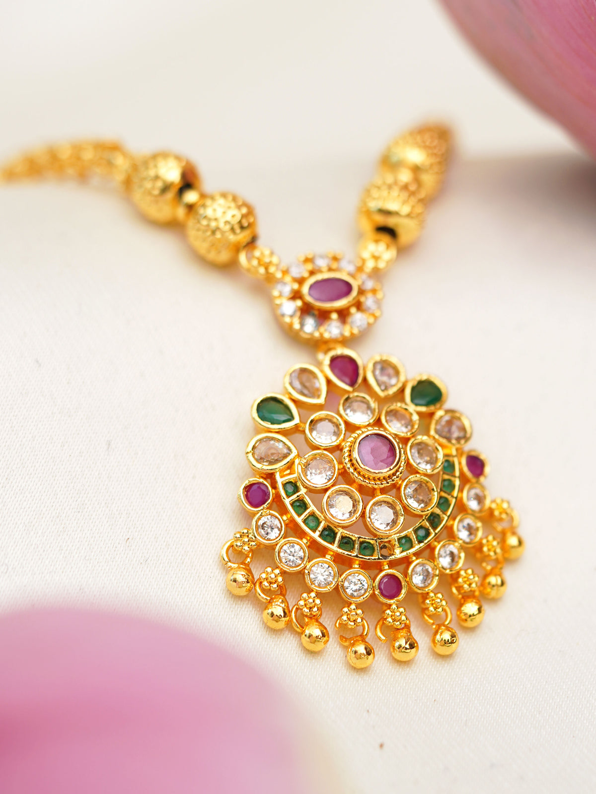 Regal Floral Medallion Necklace