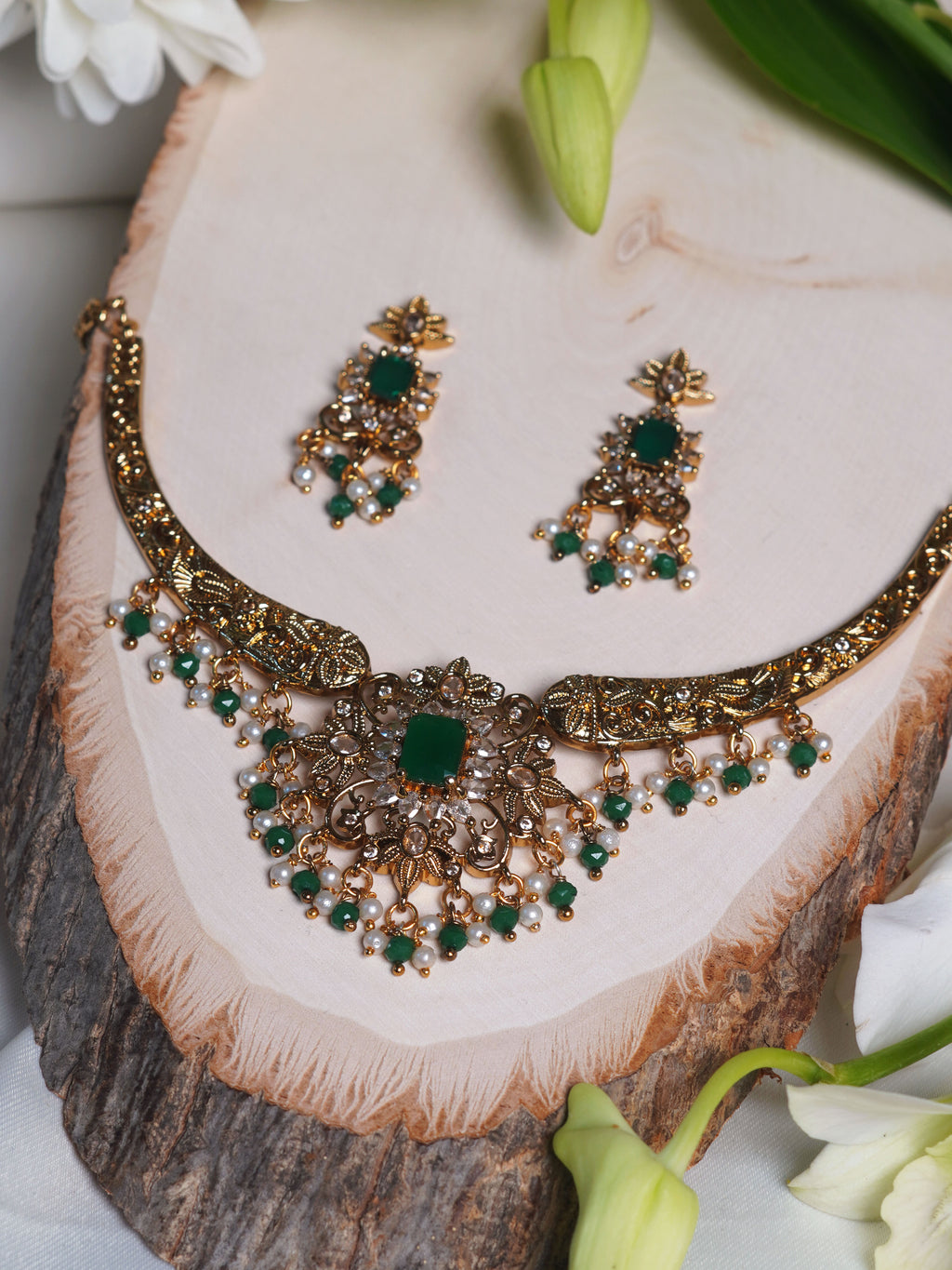 Emerald-Tone Heritage Kundan Necklace Set