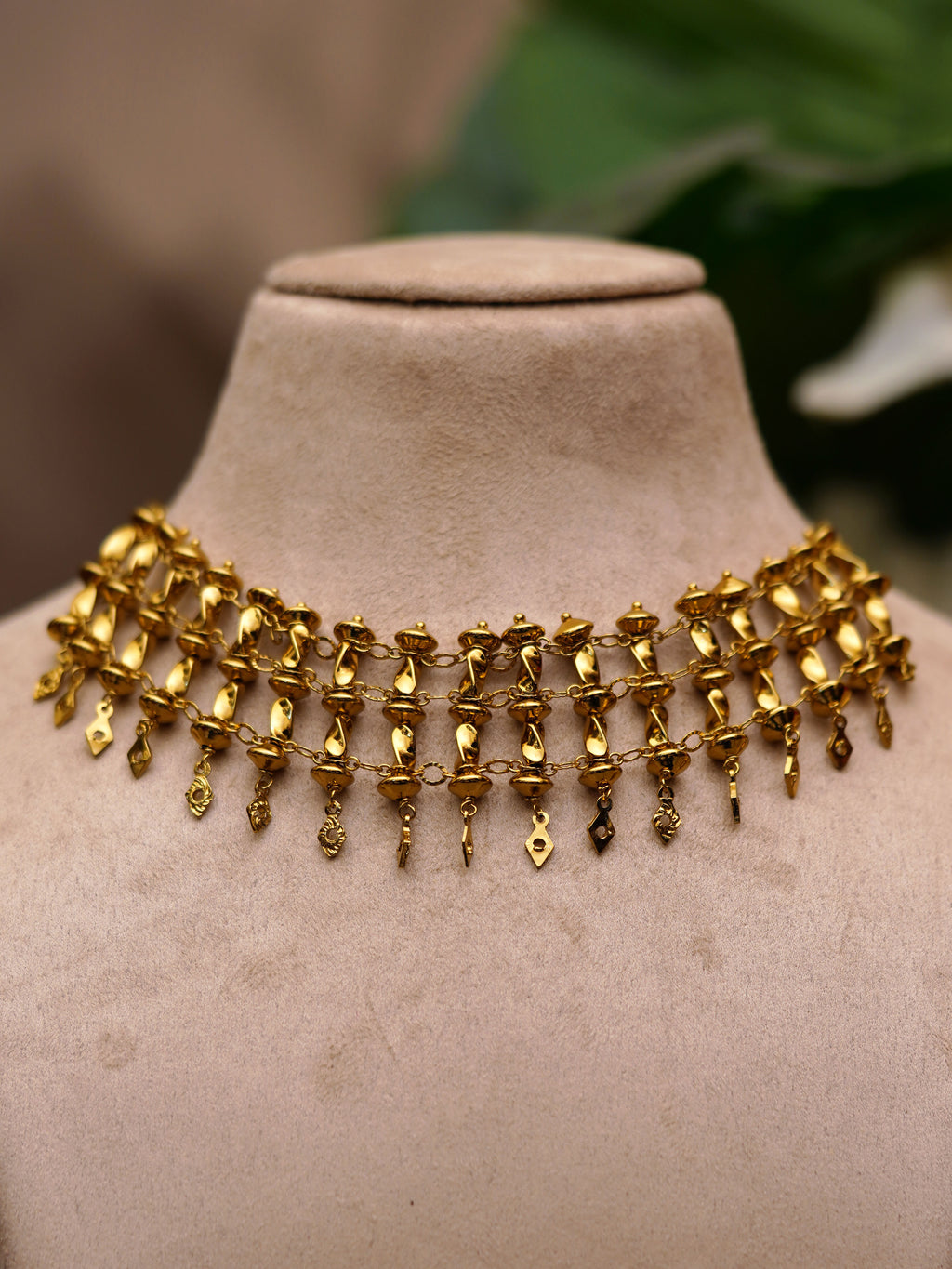 Antique Charm Cascade Choker