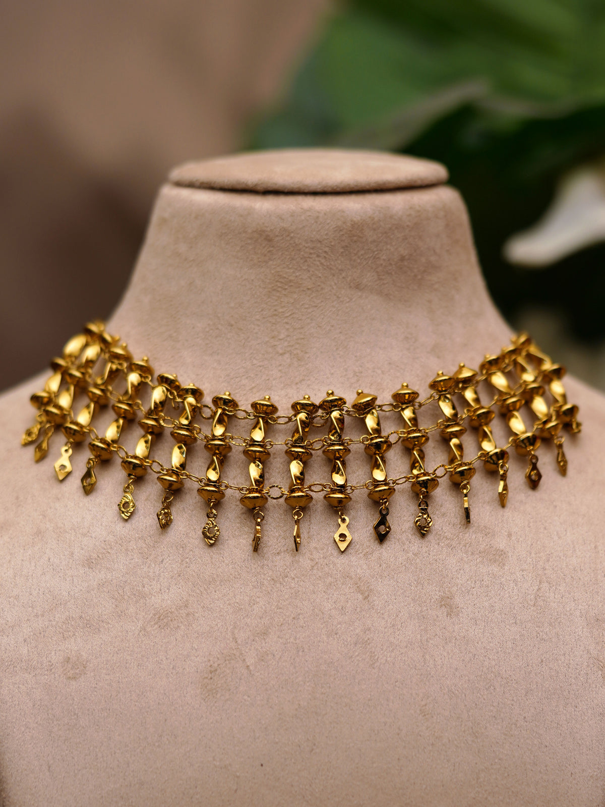 Antique Charm Cascade Choker