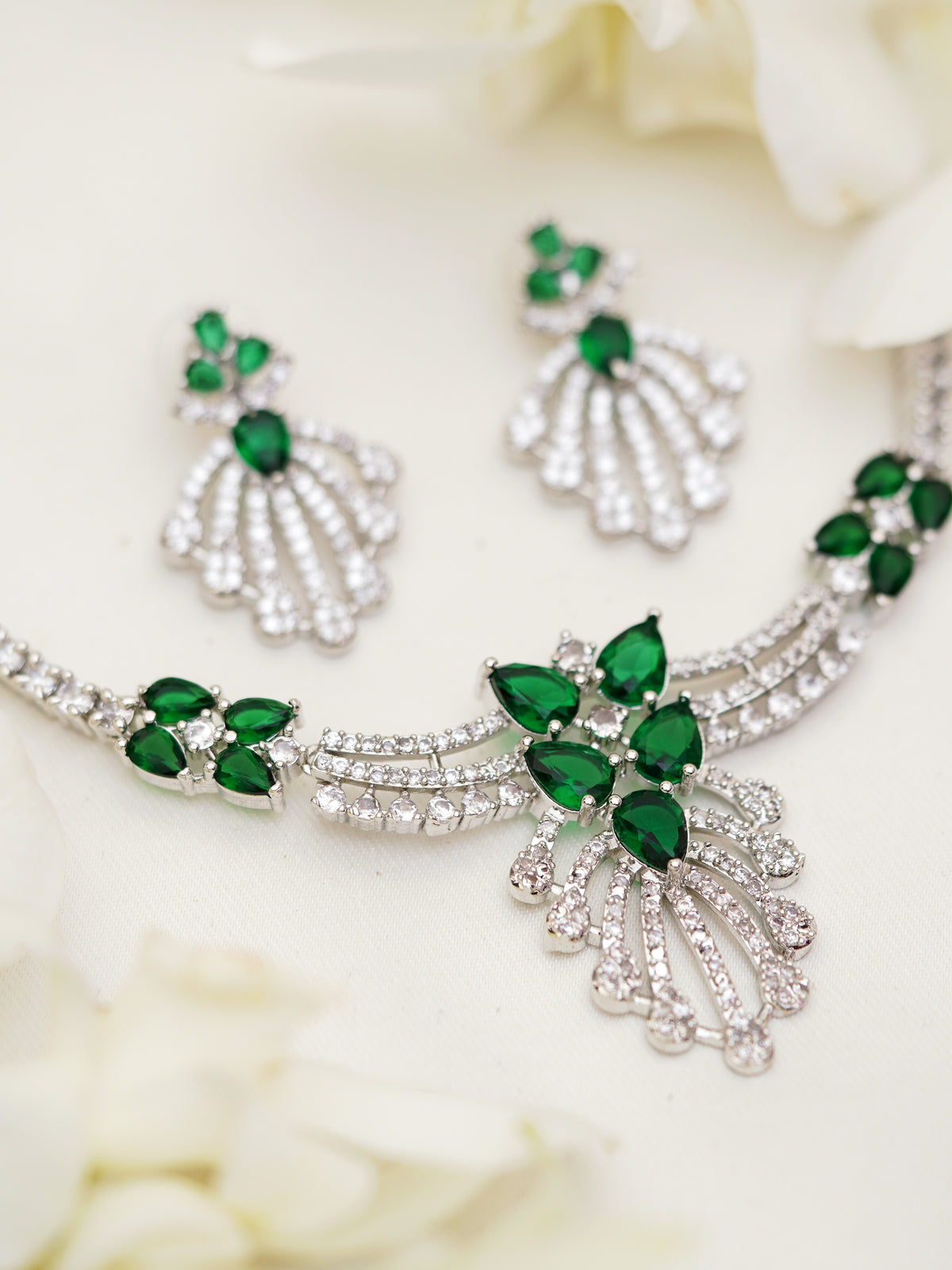 Green Petal Cascade Necklace Set