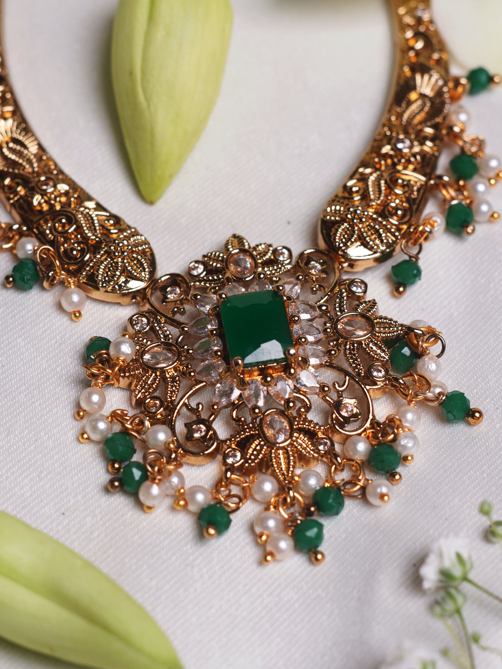 Emerald-Tone Heritage Kundan Necklace Set
