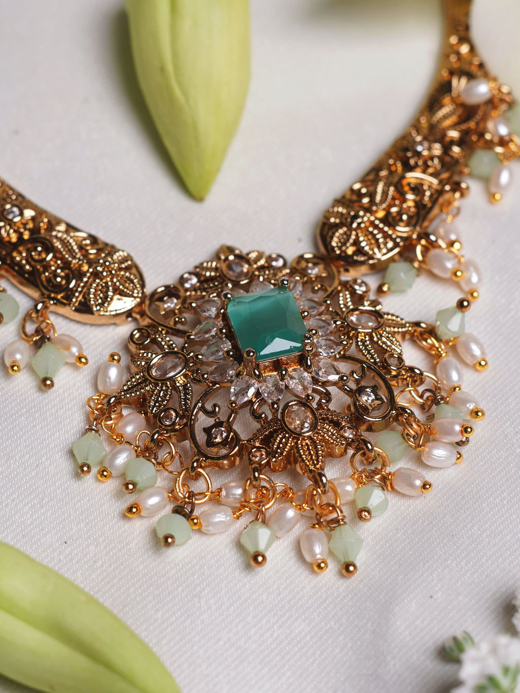Mint Heritage Kundan Necklace Set