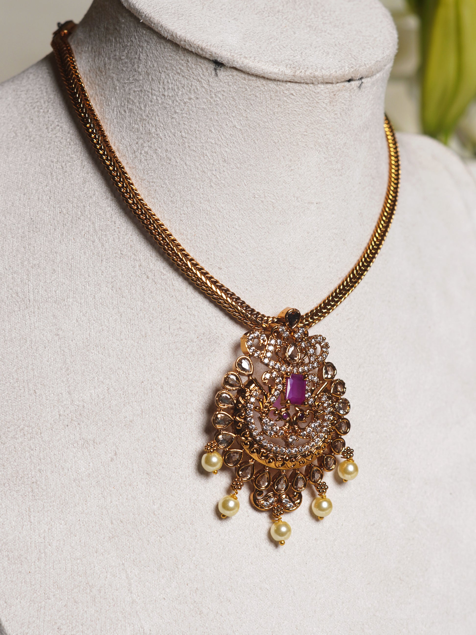Crimson Ornate Kundan Pendant Necklace