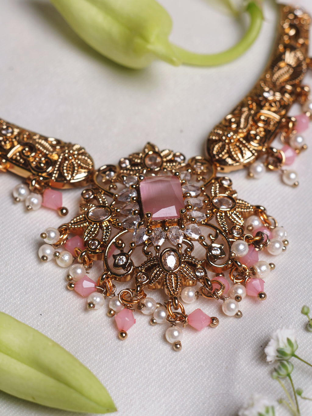 Blush Heritage Kundan Necklace Set