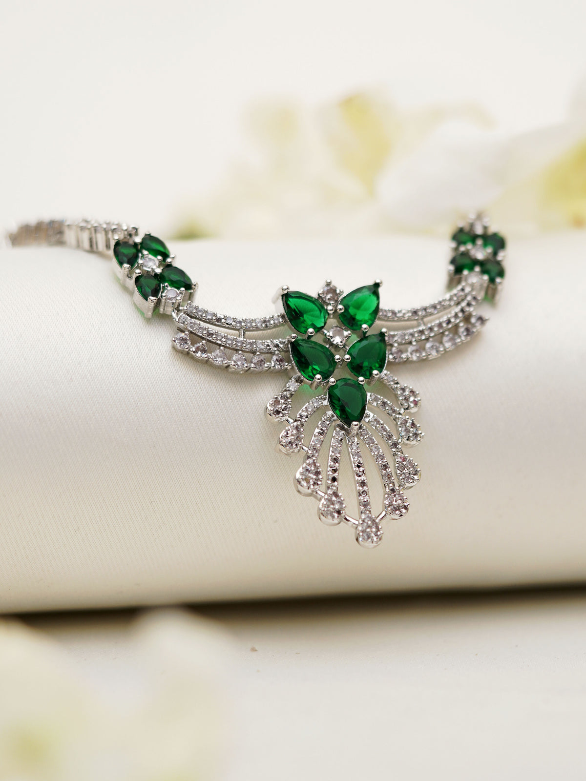 Green Petal Cascade Necklace Set