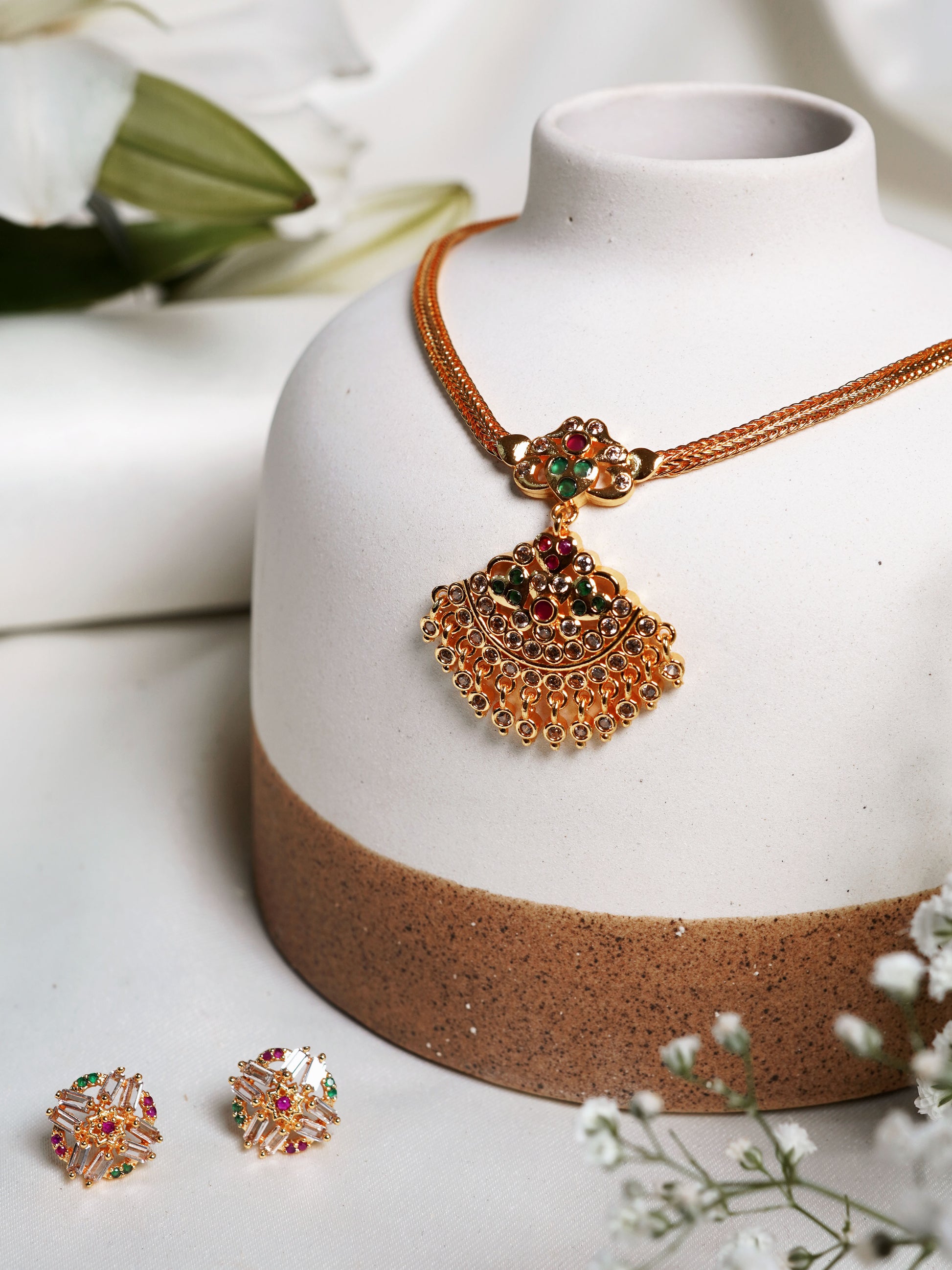 Celestial Crescent Kundan Necklace Set