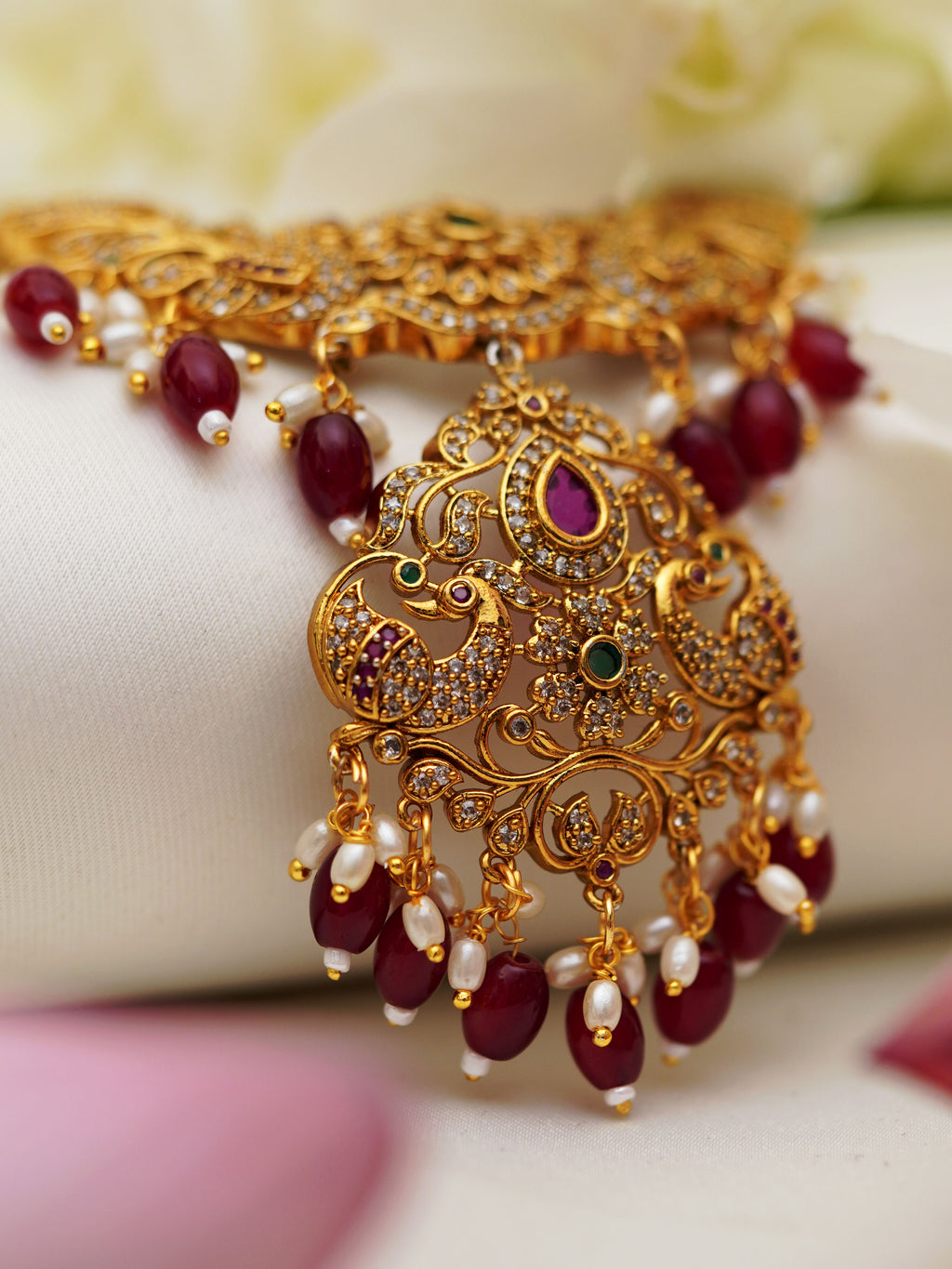 Peacock Kemp Pearl Bridal Necklace Set