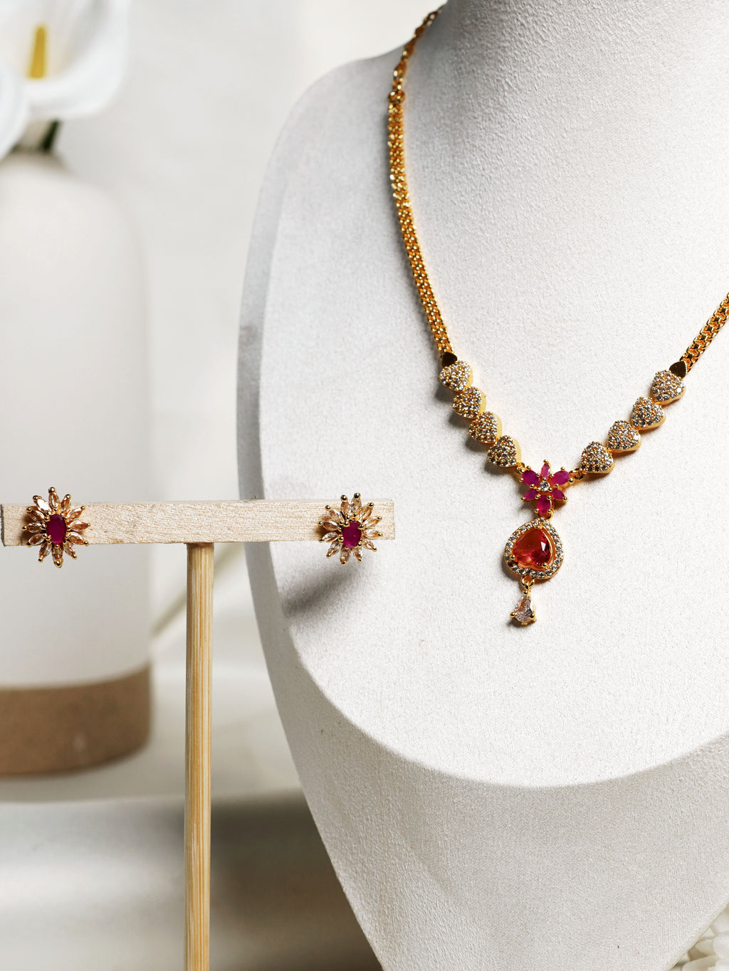 Blush Radiance Teardrop Crystal Necklace Set