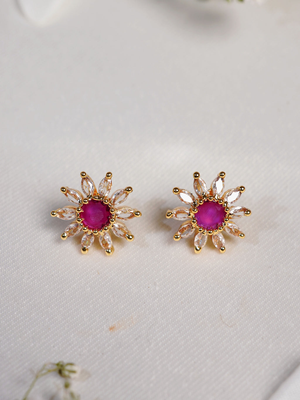 Blush Lotus Kundan Necklace Set