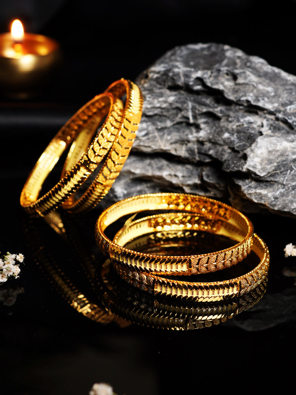 Leaf Cutwork Gold Bangle Set
