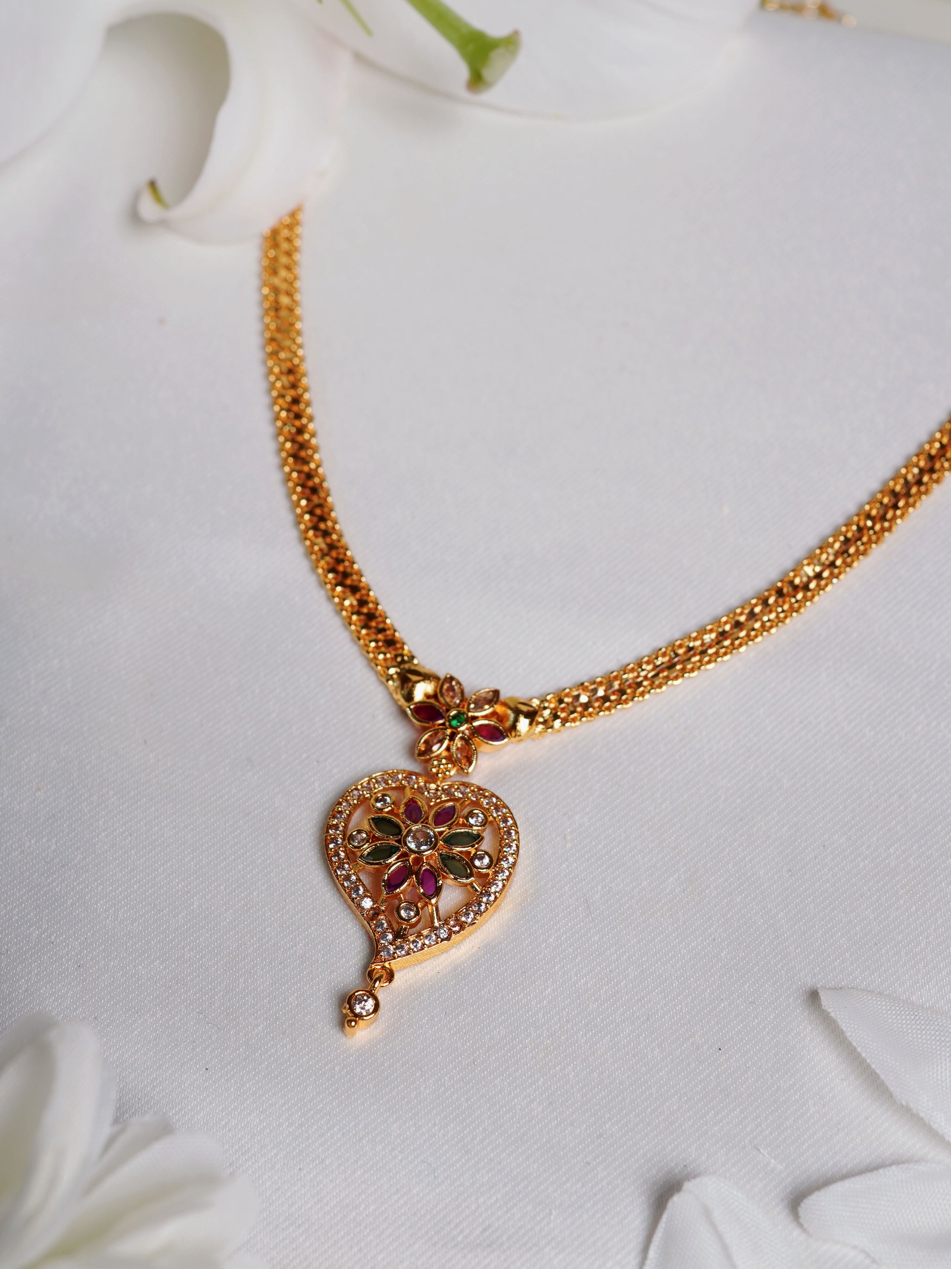 Enchanted Petal Kundan Heart Necklace Set