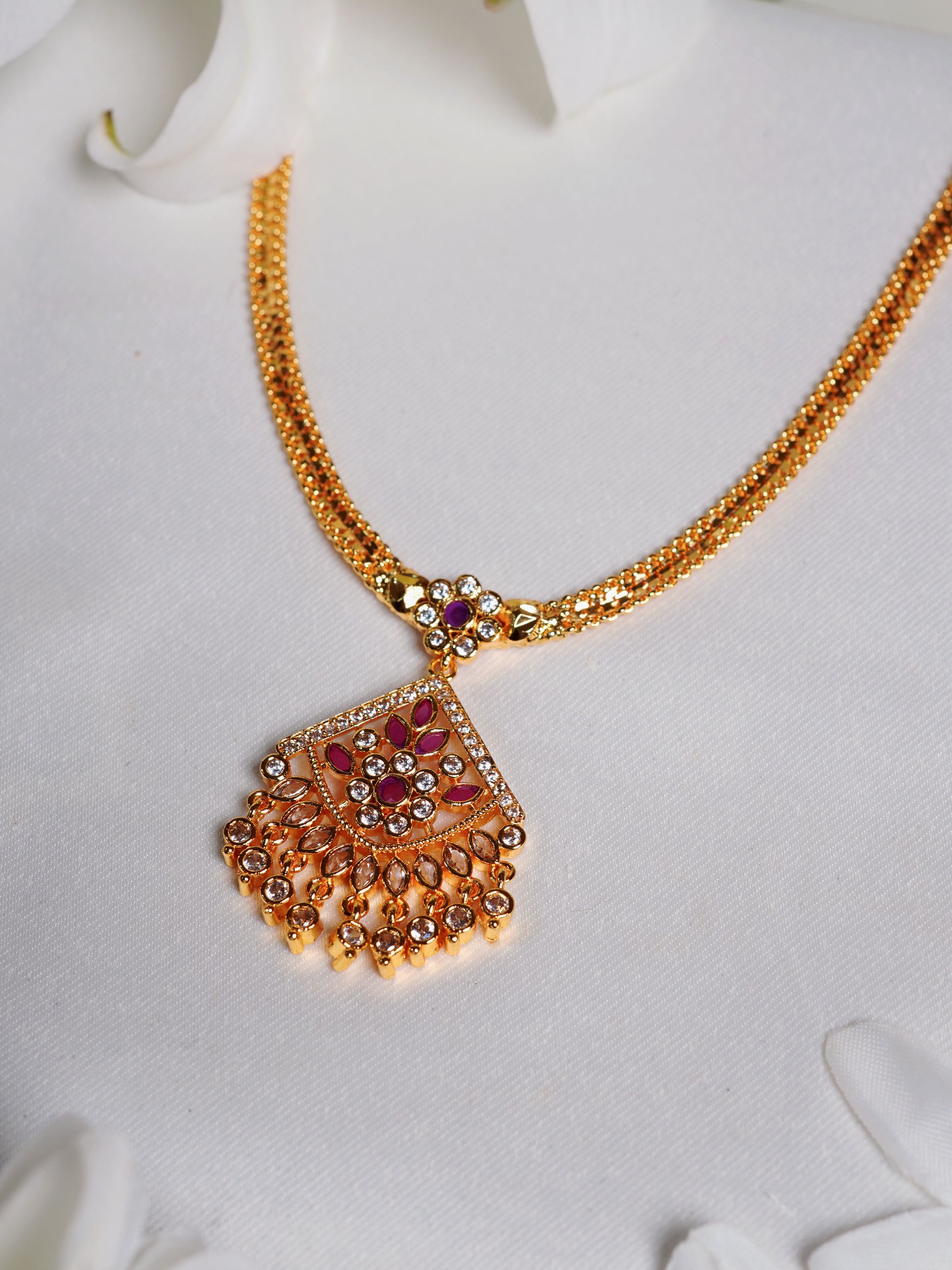 Blush Lotus Kundan Necklace Set