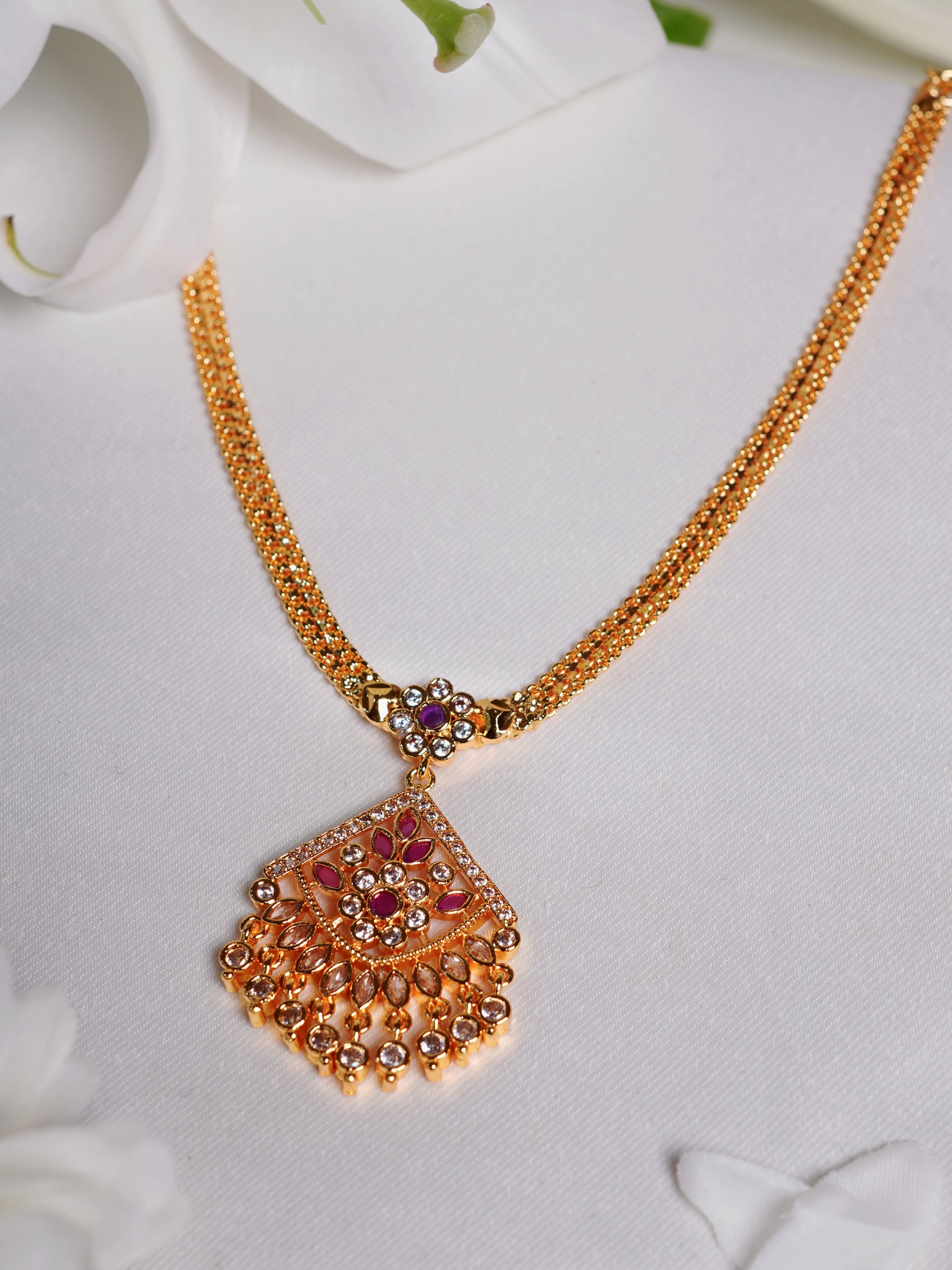 Rose Petal Kundan Drop Necklace Set