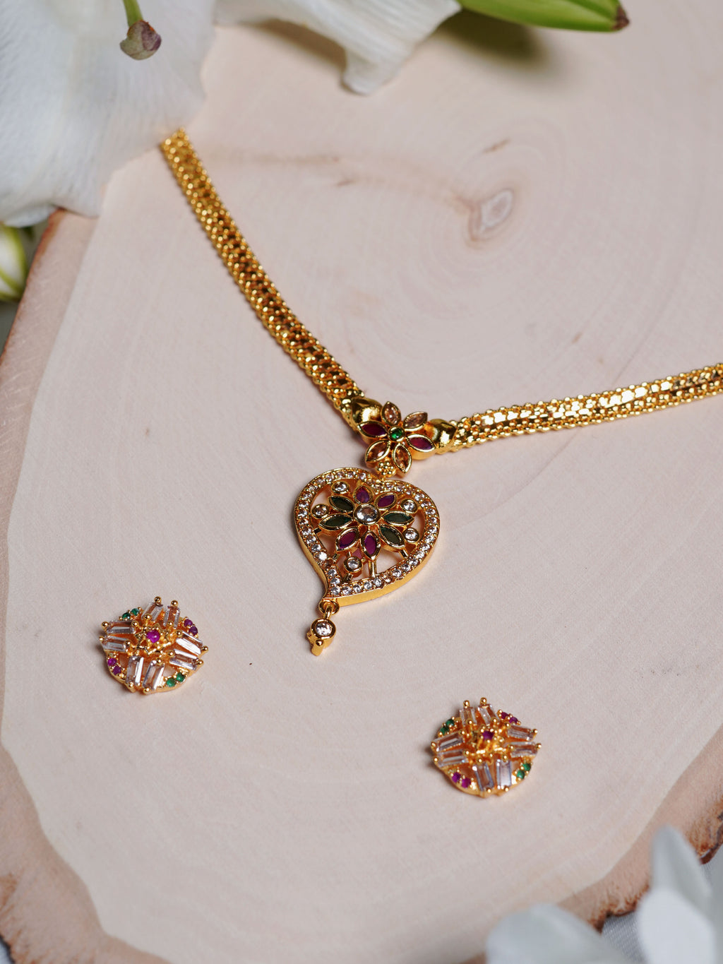 Enchanted Petal Kundan Heart Necklace Set