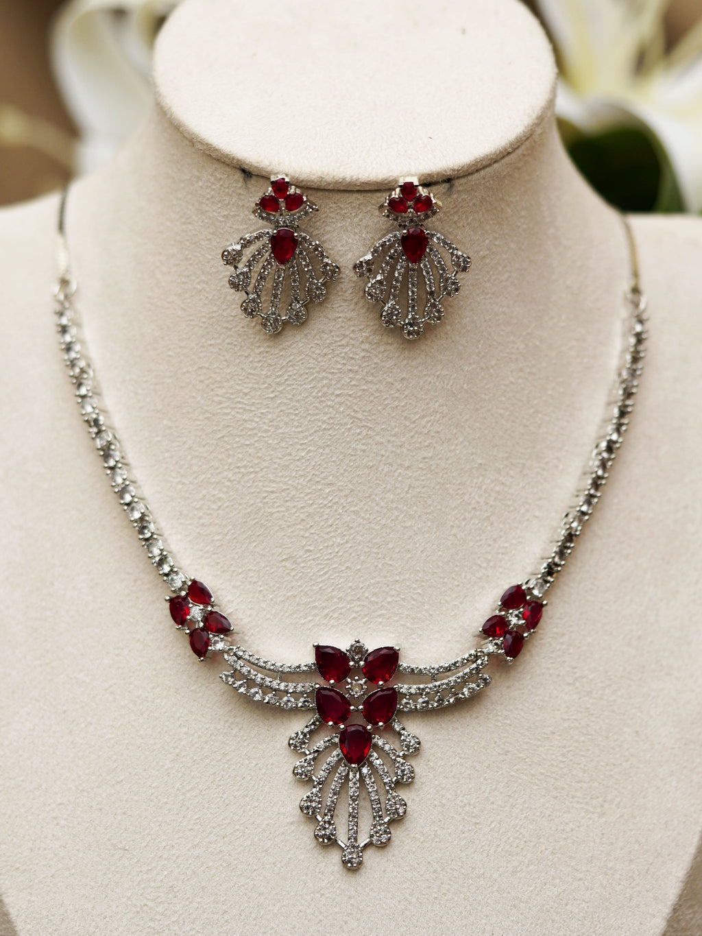 Red Petal Cascade Necklace Set