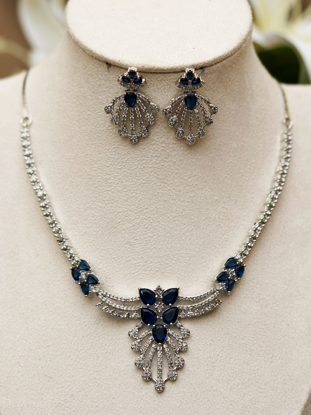 Midnight Blue Petal Cascade Necklace Set