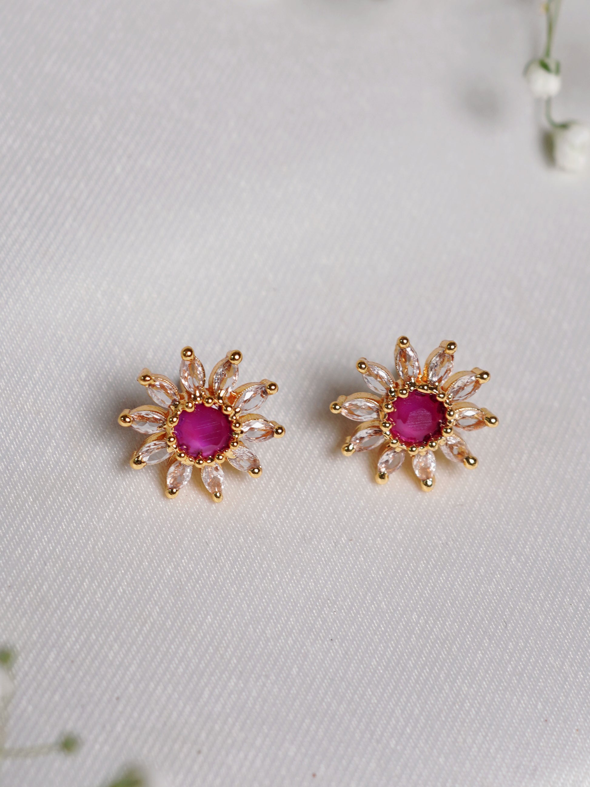 Royal Arc Kundan Drop Necklace Set
