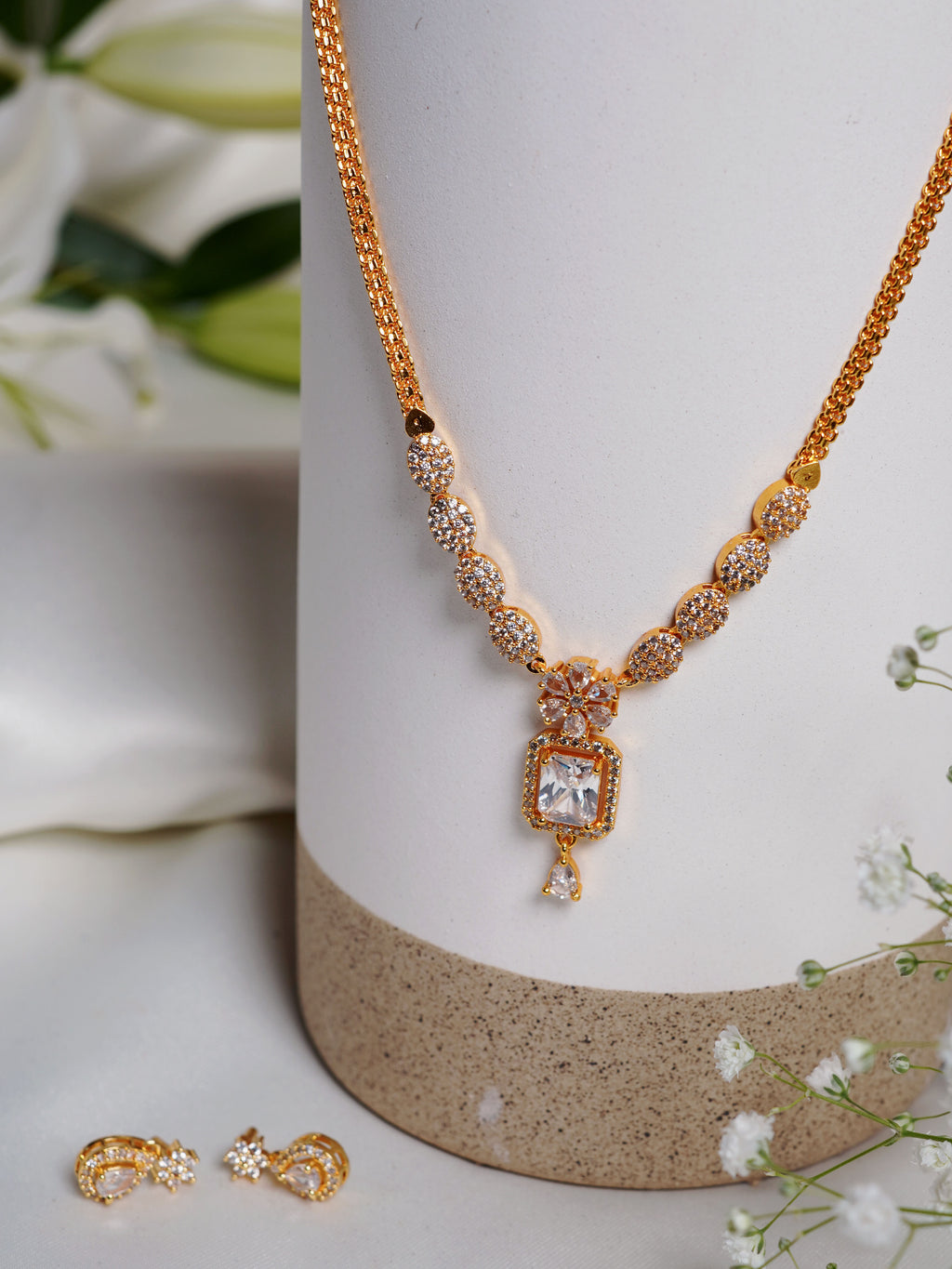 Celestial Halo Crystal Pendant Necklace Set