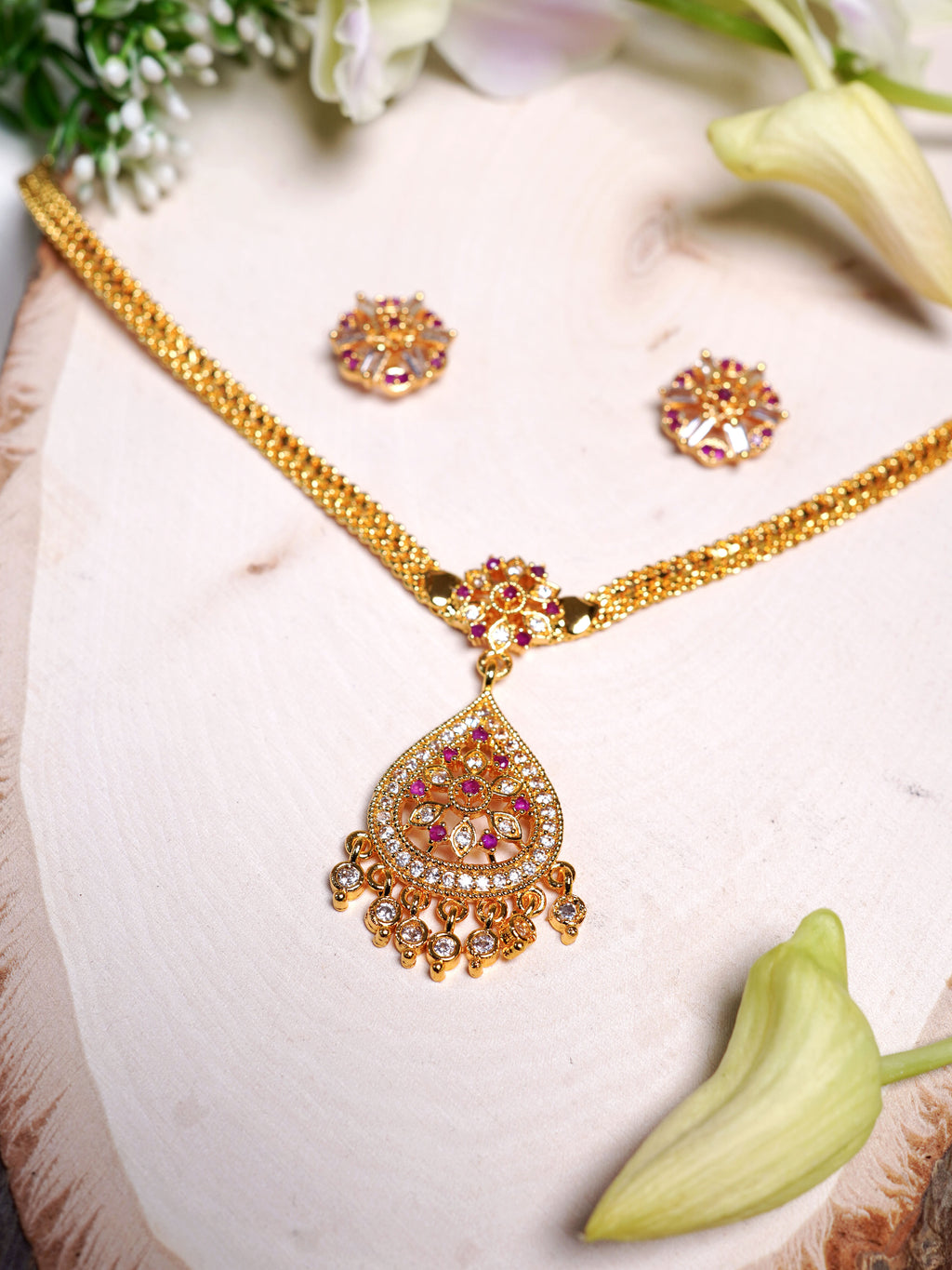 Crimson Teardrop Floral Pendant Necklace Set