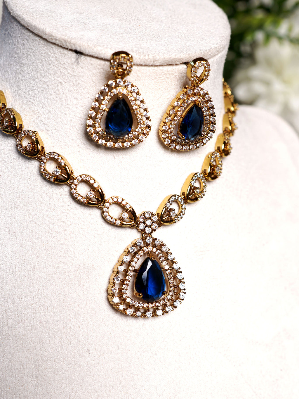 Midnight Blue Teardrop Halo Necklace Set
