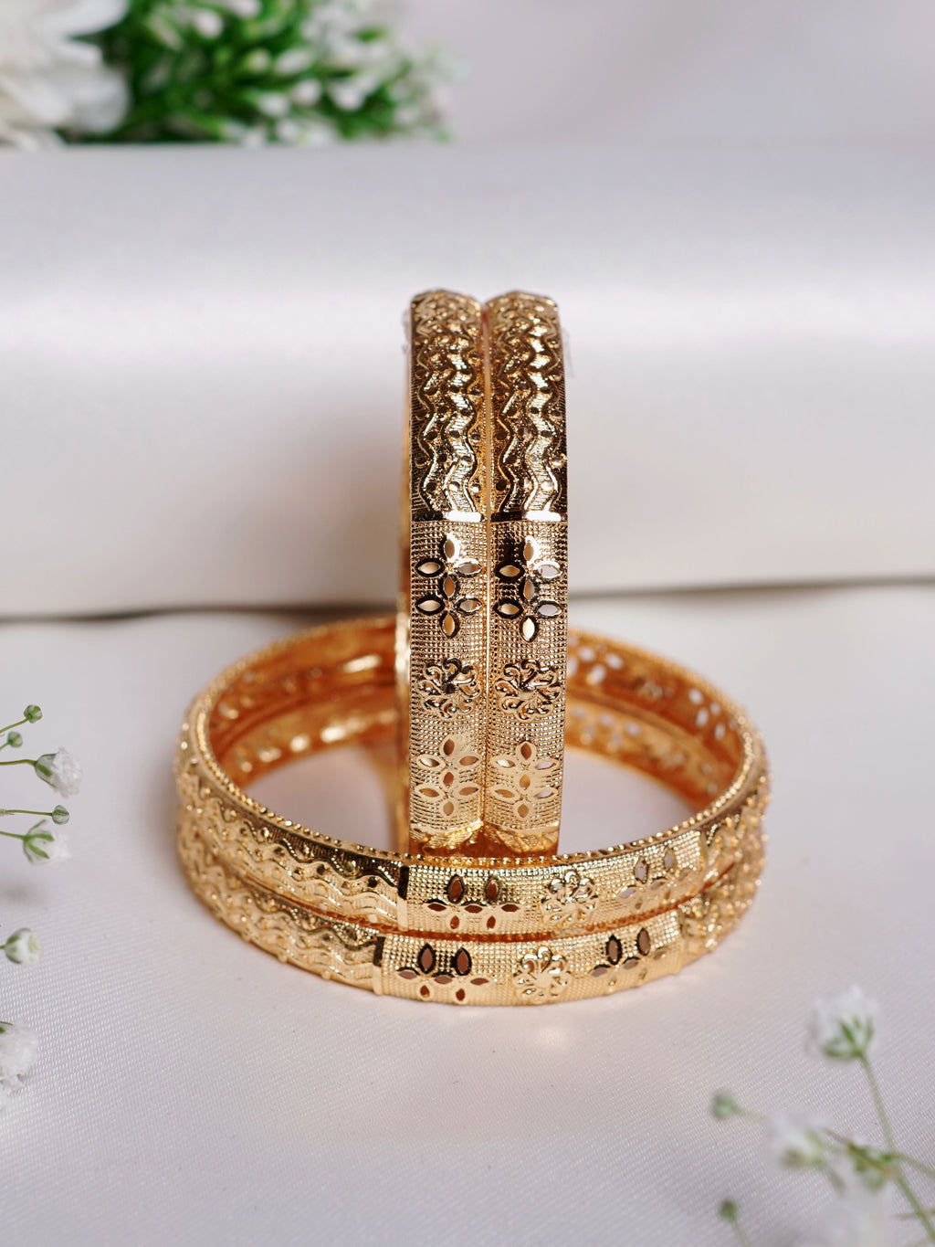 Floral Wave Design Gold Bangle Set