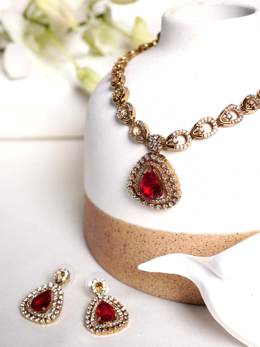 Crimson Teardrop Halo Necklace Set
