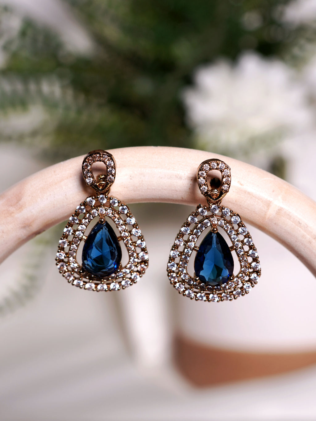 Midnight Blue Teardrop Halo Necklace Set