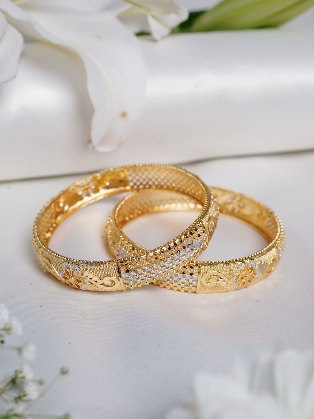 Dual Tone Floral Mesh Gold Bangle Set