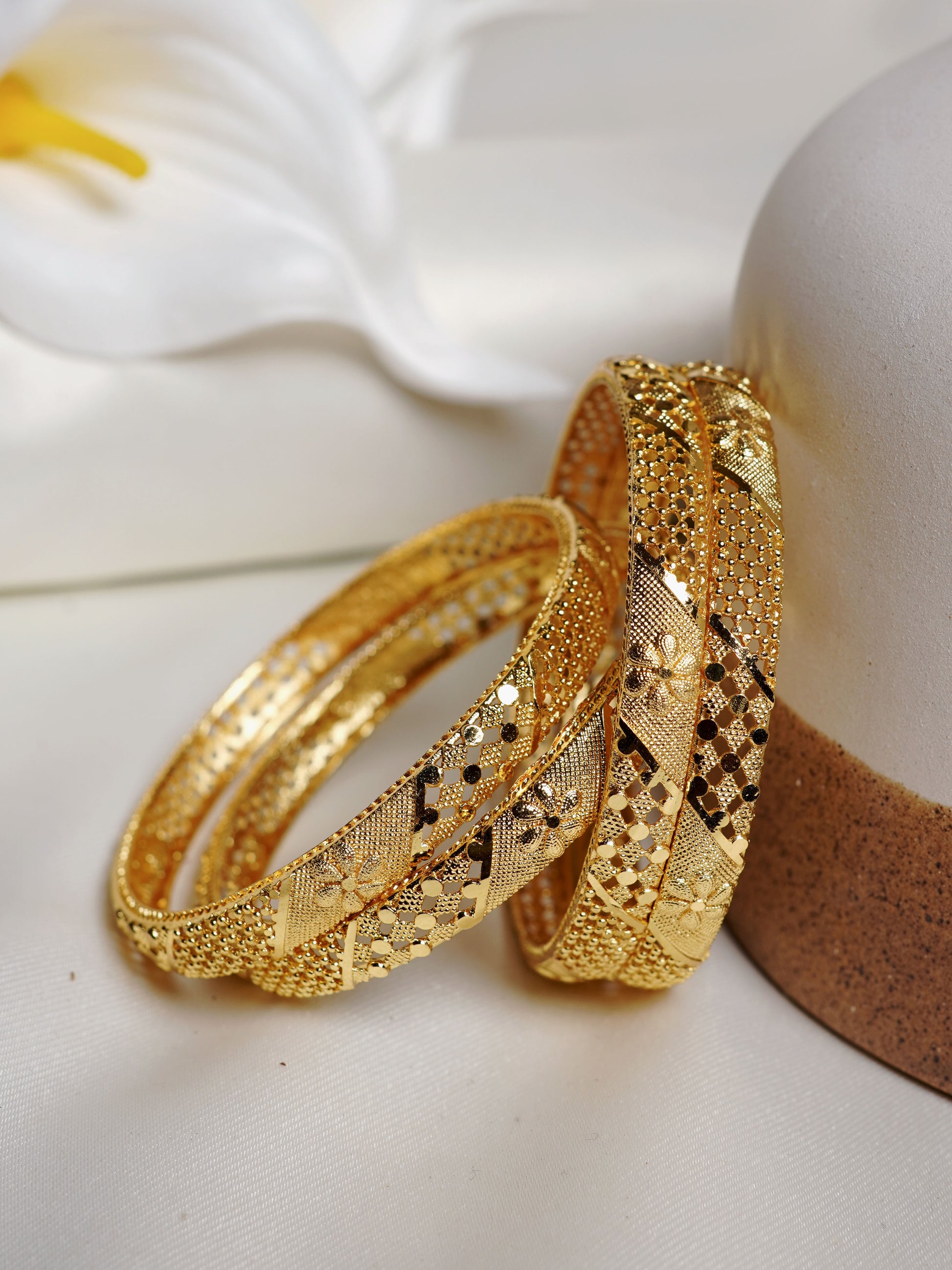 Floral Jali Gold Bangle Set