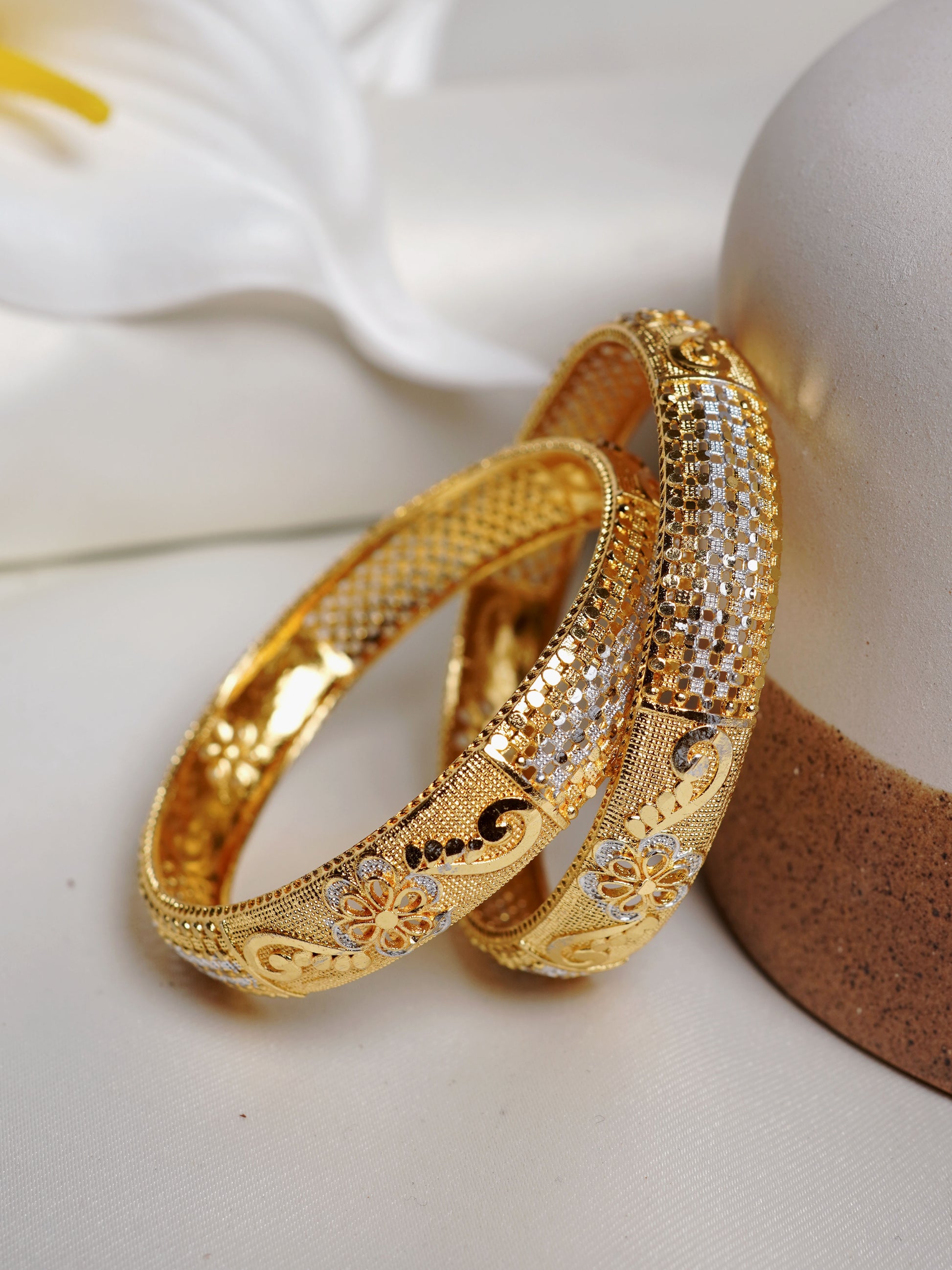 Dual Tone Floral Mesh Gold Bangle Set