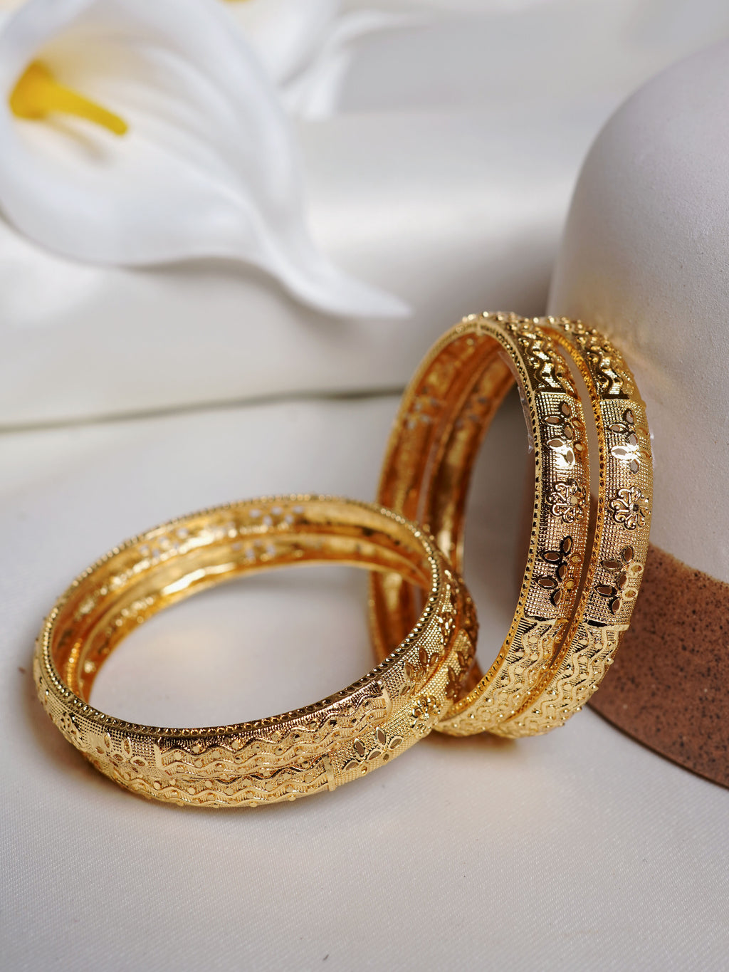 Floral Wave Design Gold Bangle Set