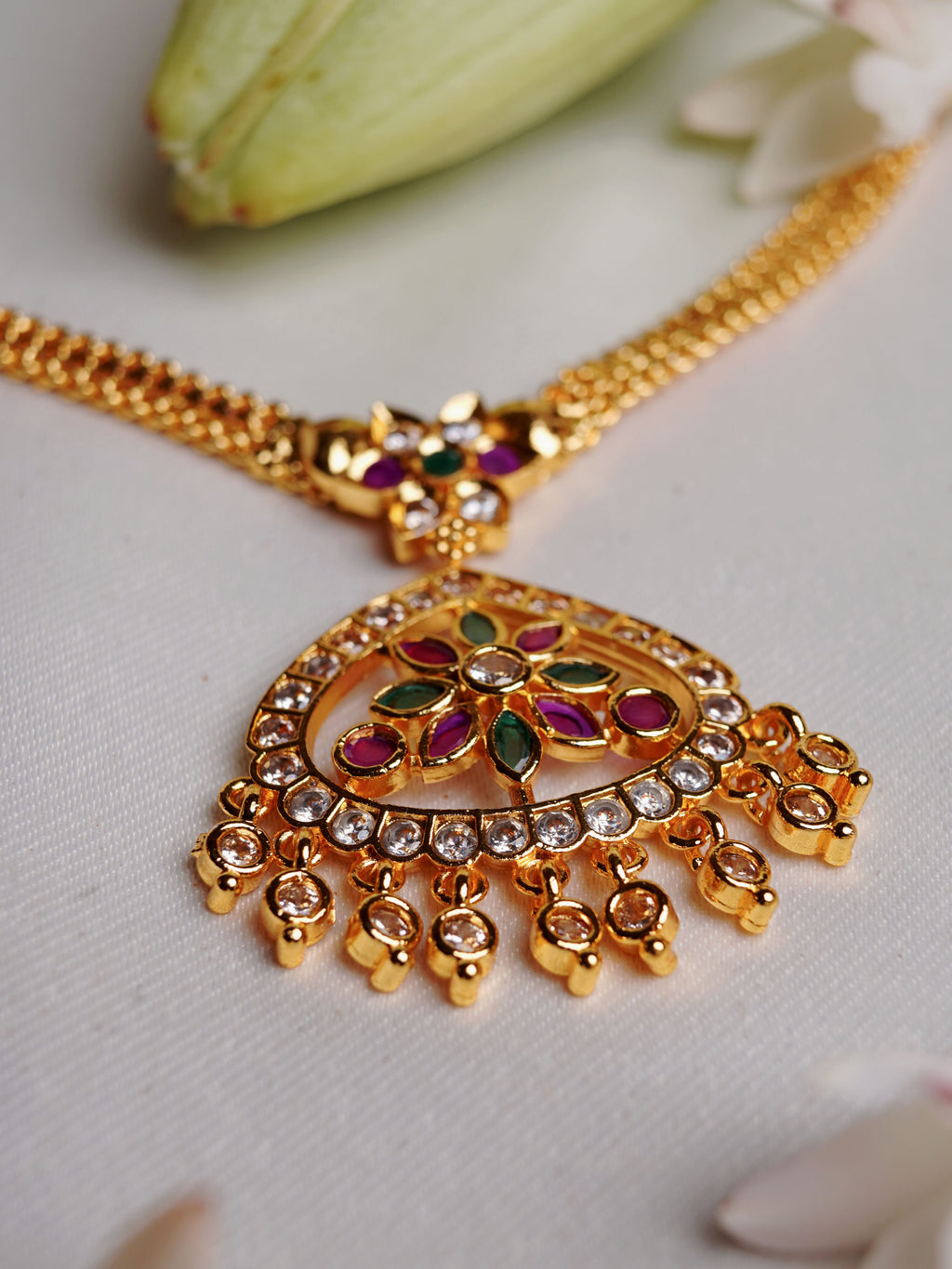 Rangoli Lotus Kundan Jhumka Necklace Set