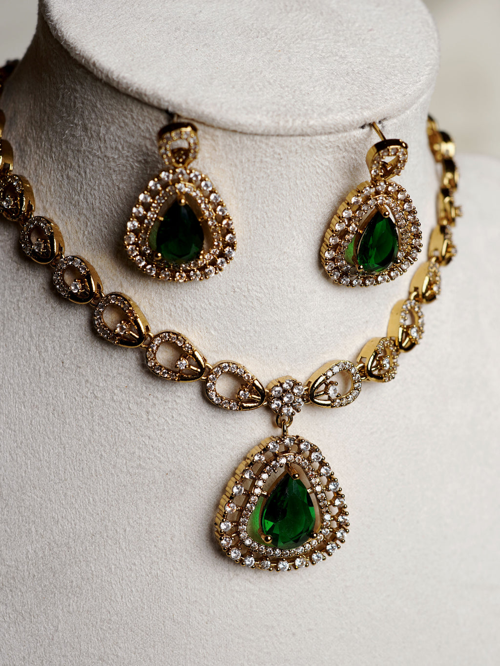Emerald Teardrop Halo Necklace Set