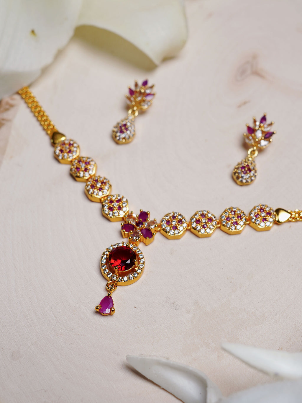 Crimson Radiance Floral Necklace Set