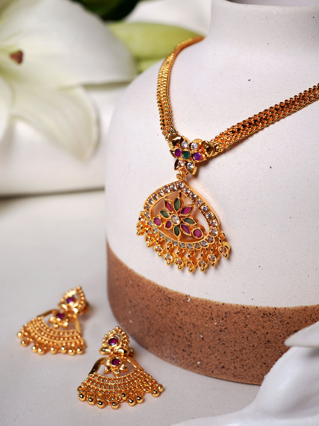 Rangoli Lotus Kundan Jhumka Necklace Set
