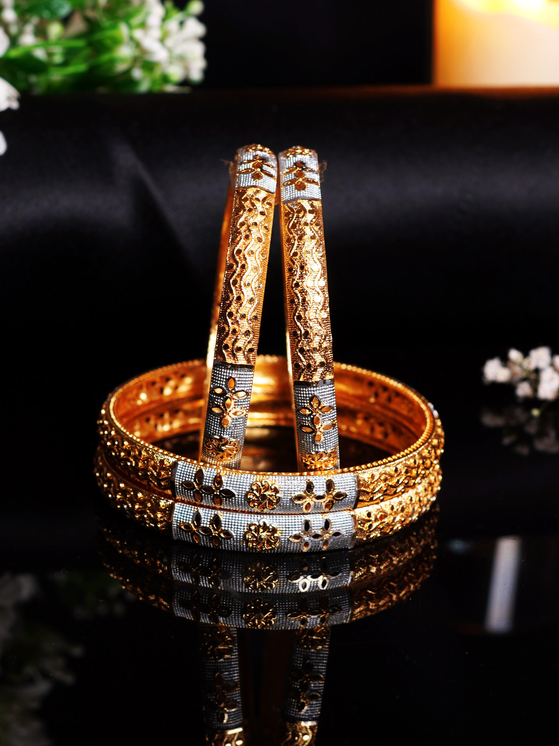 Dual Tone Flower Buti Bangle Set