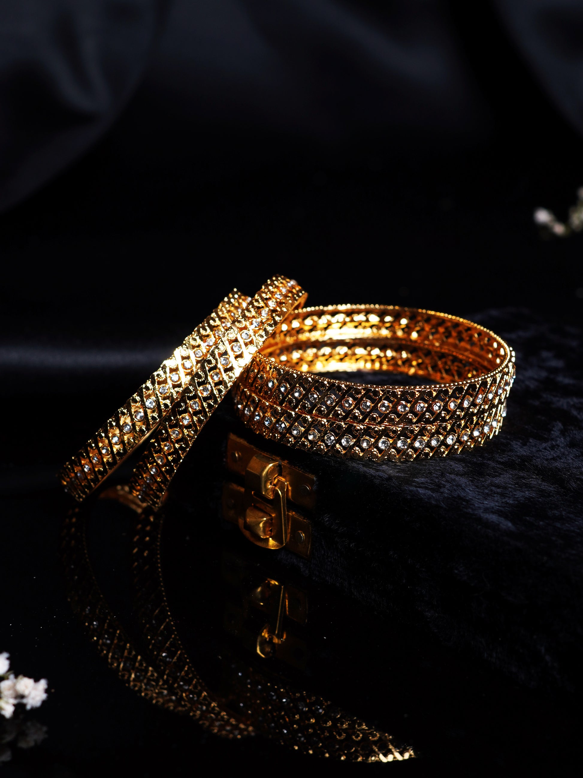 Stone Studded Diagonal Jali Bangle Set