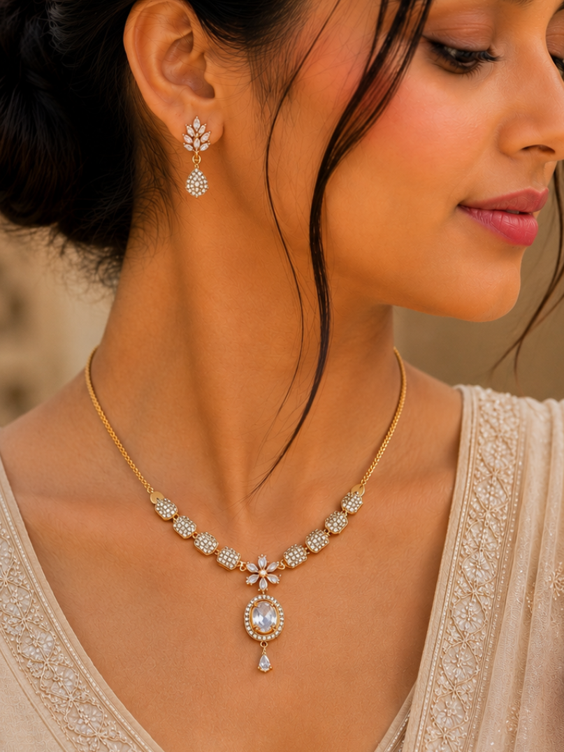 Ivory Radiance Floral Necklace Set