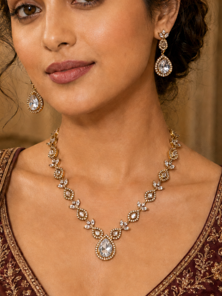 Ivory Teardrop Vine Necklace Set